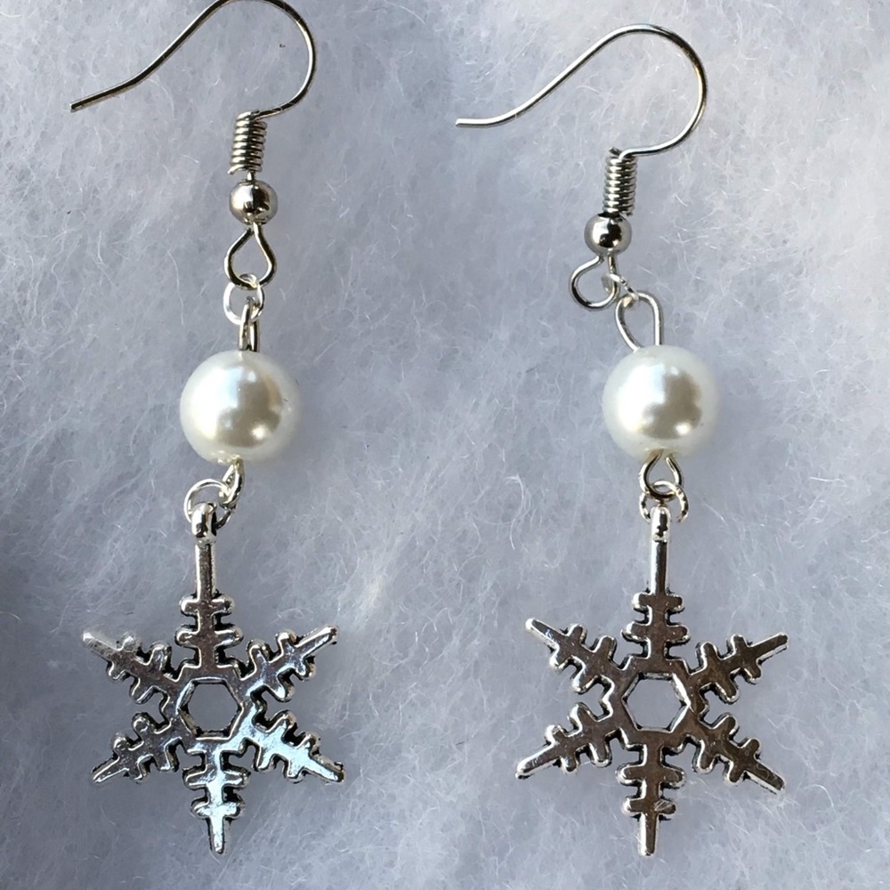 White Glass Pearl Snowflake Earrings - Picture 2 of 8